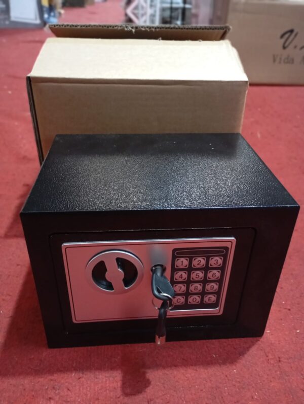 CAJA FUERTE (alto: 17cm/ largo 23cm/ fondo 23cm) - Imagen 4