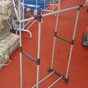 PERCHERO COLGADOR DOBLE CON RUEDAS