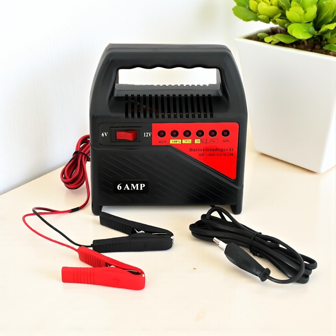 CARGADOR DE BATERIA PLASTICO