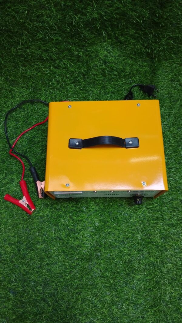 CARGADOR DE BATERIA DE 12 VA 24 - Imagen 2