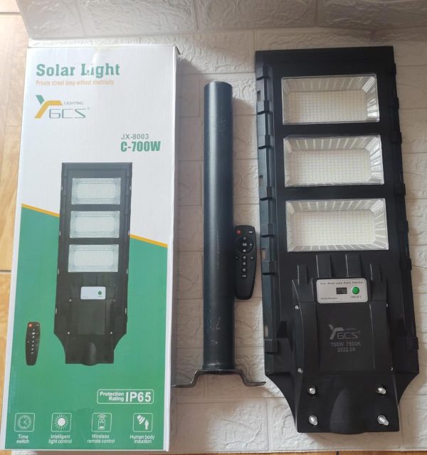 FOCO DE 700W