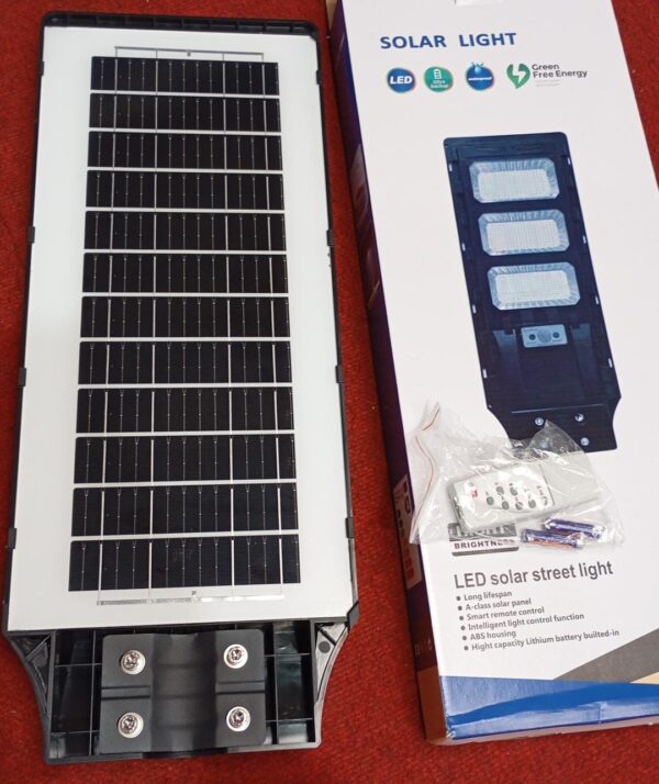 FOCO DE 700 WATTS - Imagen 2