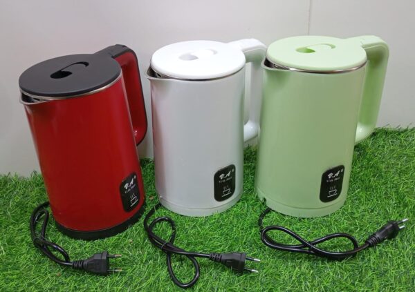 HERVIDOR DE PLASTICO 2.3 LITROS