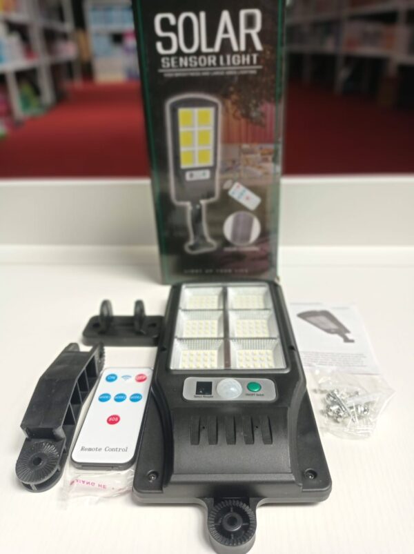FOCO SOLAR 120-W MEDIANO - Imagen 4