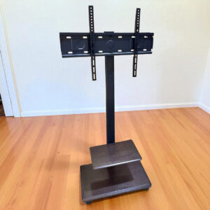 SOPORTE CON PEDESTAL DE MADERA CAFE  32 A 70  ZJ-530