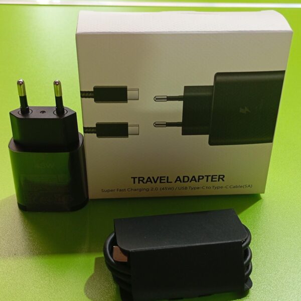 CARGADOR TIPO C A TIPO C 45W