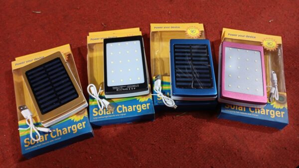 POWER BANCK SOLAR CHARGER 9800mAh - Imagen 4