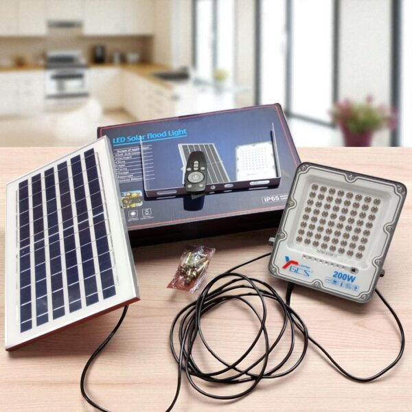 FOCO CON PANEL SOLAR 200W - Imagen 6