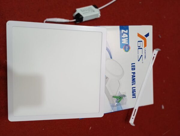 FOCO LED CUADRADO 24W SOBREPUESTO - Imagen 2