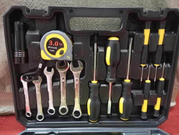 SET DE HERRAMIENTA MANUALES 88 PCS - Imagen 3