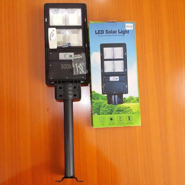 FOCO SOLAR 500W CON PEDESTAL