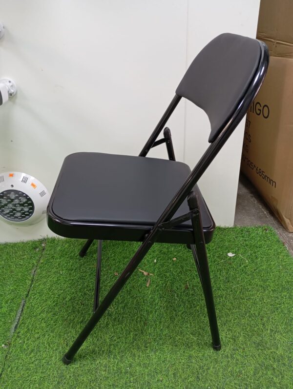 SILLA PLEGABLE METALICA, CON ASIENTO Y RESPALDO ACOLCHADO - Imagen 4