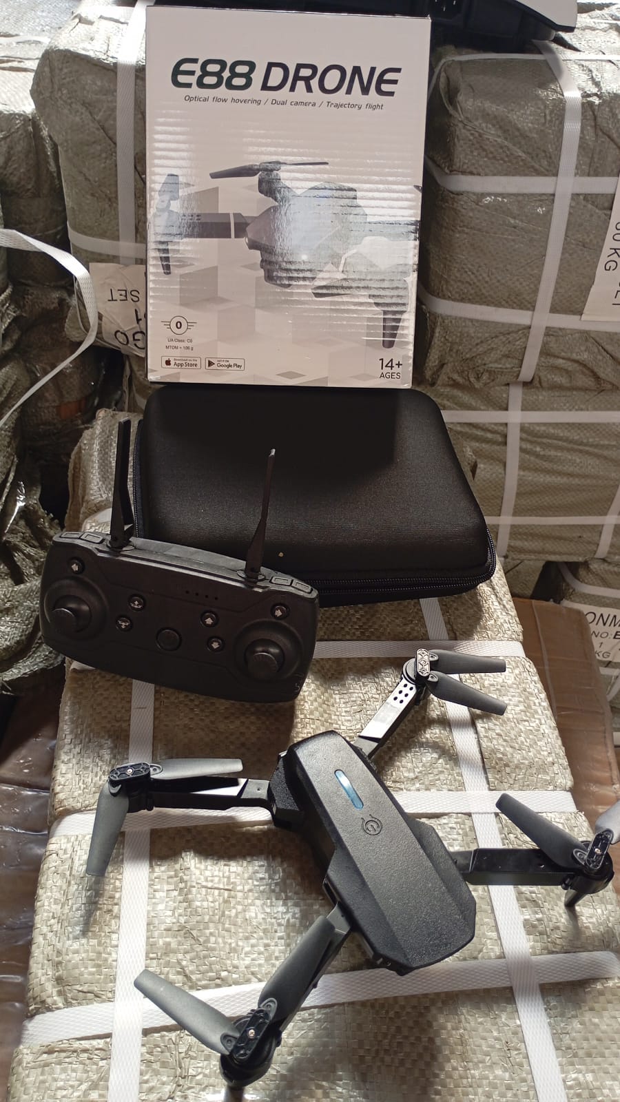 DRONE E88 CON CAMARA